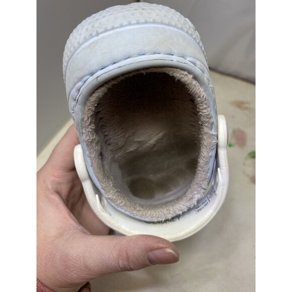 Crocs Fun Lab Little Kids Lined Disney Frozen II Clog - Size C9 Shoe - Picture 8 of 8